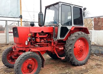 Змінні норми виробітку (т) та витрати палива (л/т) на в несення органічних добрив розкидачем МТО-6 в агрегаті з трактором ЮМЗ-6АКЛ